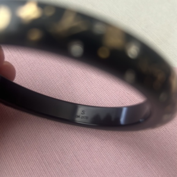 Beautiful perfect condition vintage Louis Vuitton resin inclusion bangle - Picture 2 of 5
